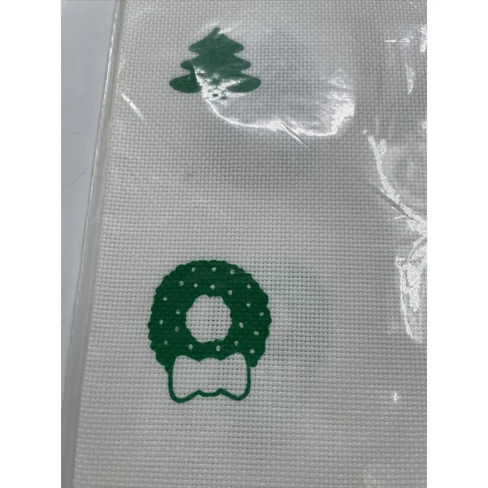 Hugs 'n Stitches Christmas Cross Stitch Pattern Ornaments Pillows Jar Tops NOS